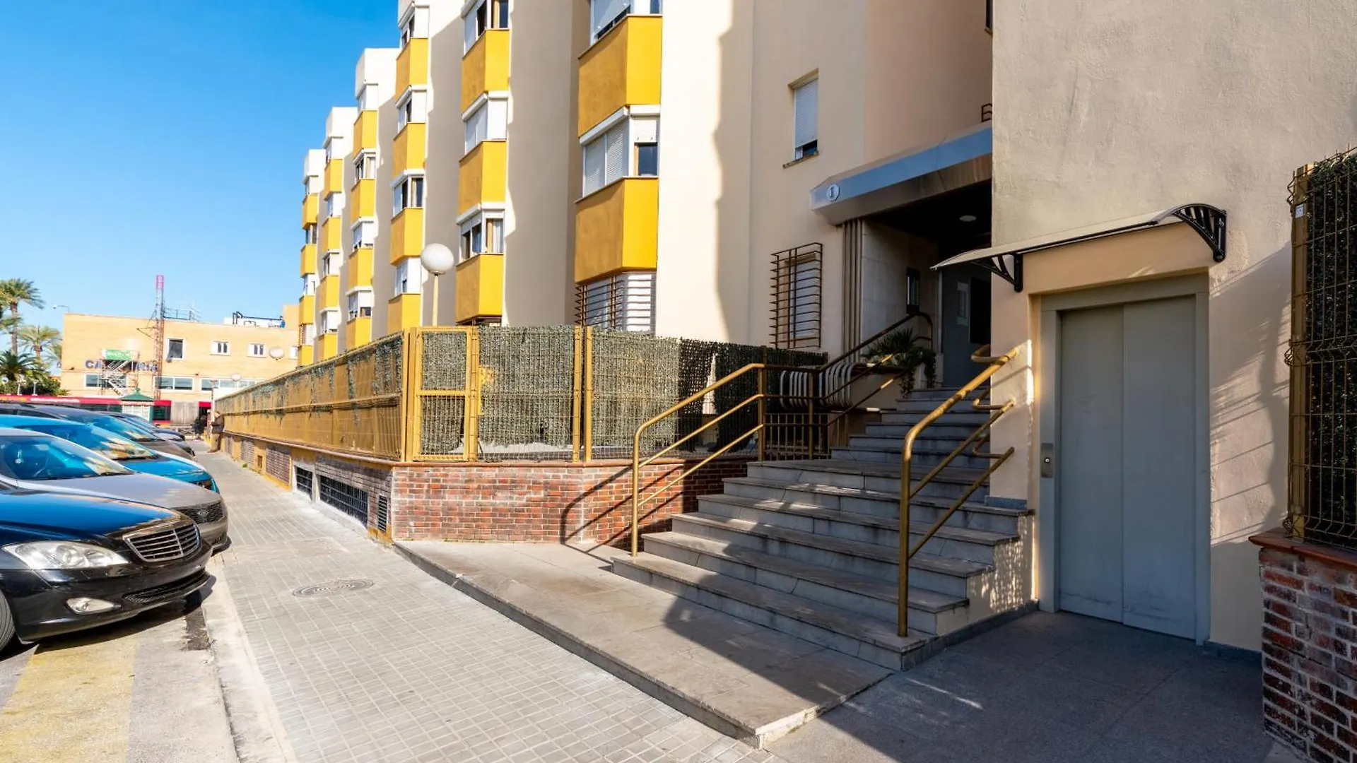 Apartment Diseno Y Comodidad En Bami Seville Spain