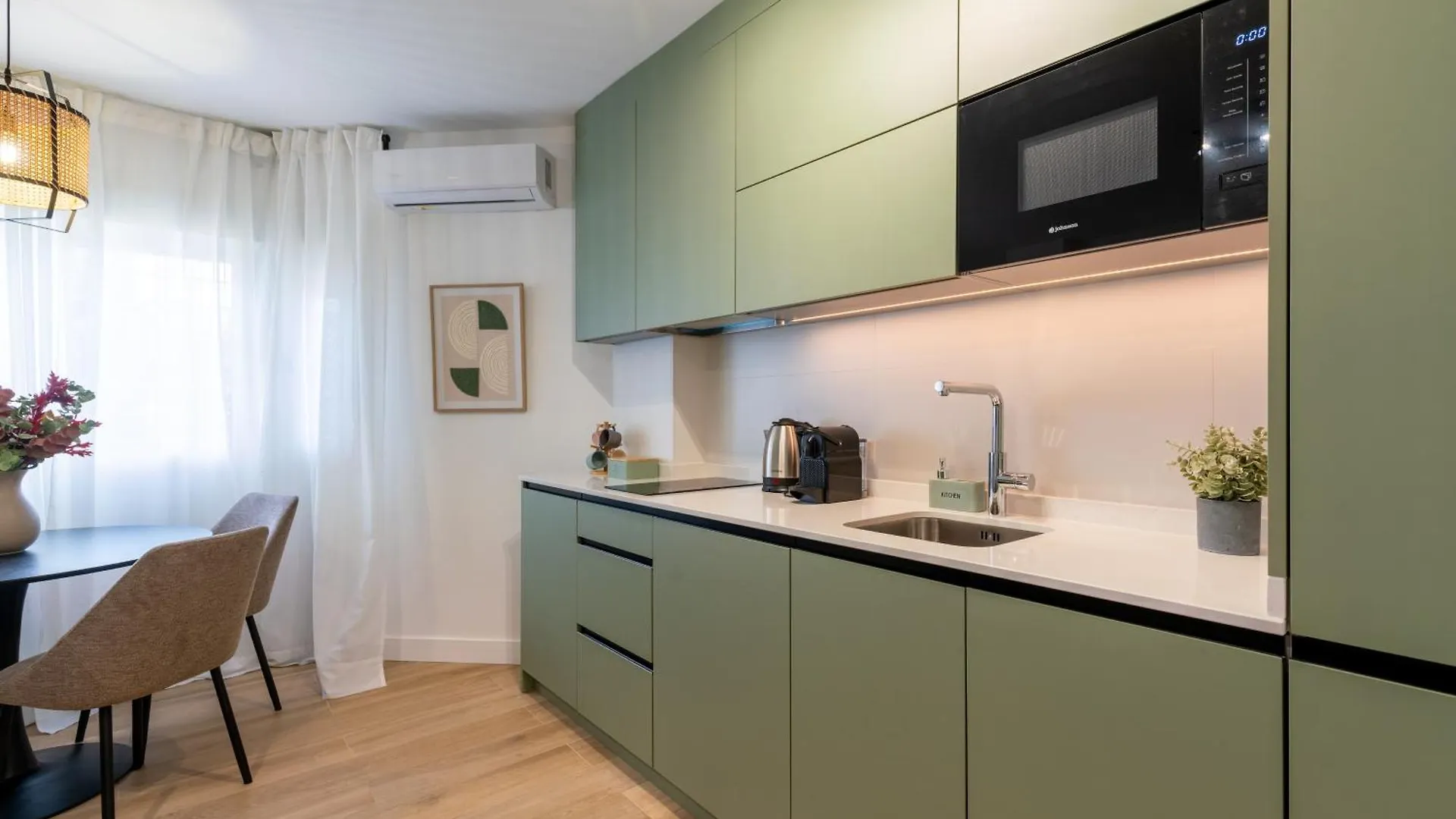 Apartment Diseno Y Comodidad En Bami Seville Spain
